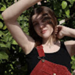 Meet your Posher, Katelyn